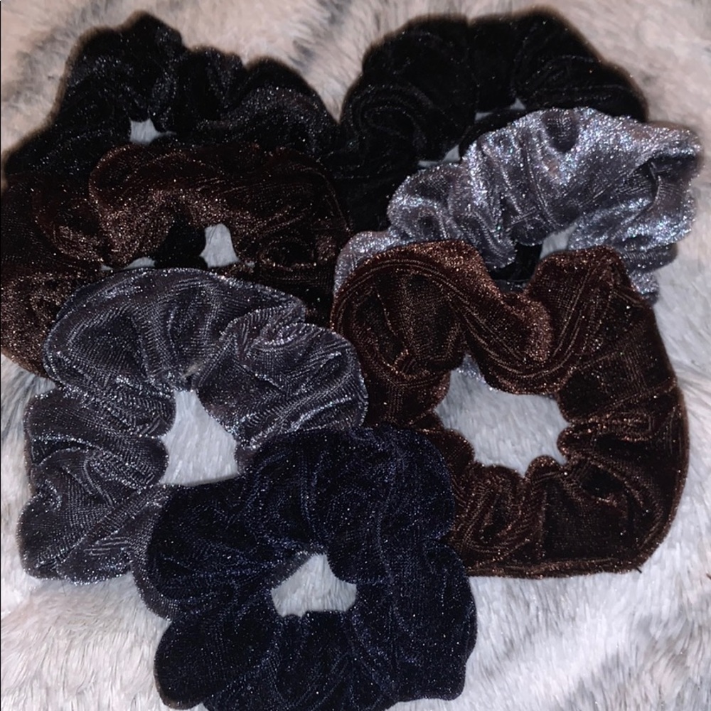 Scrunches